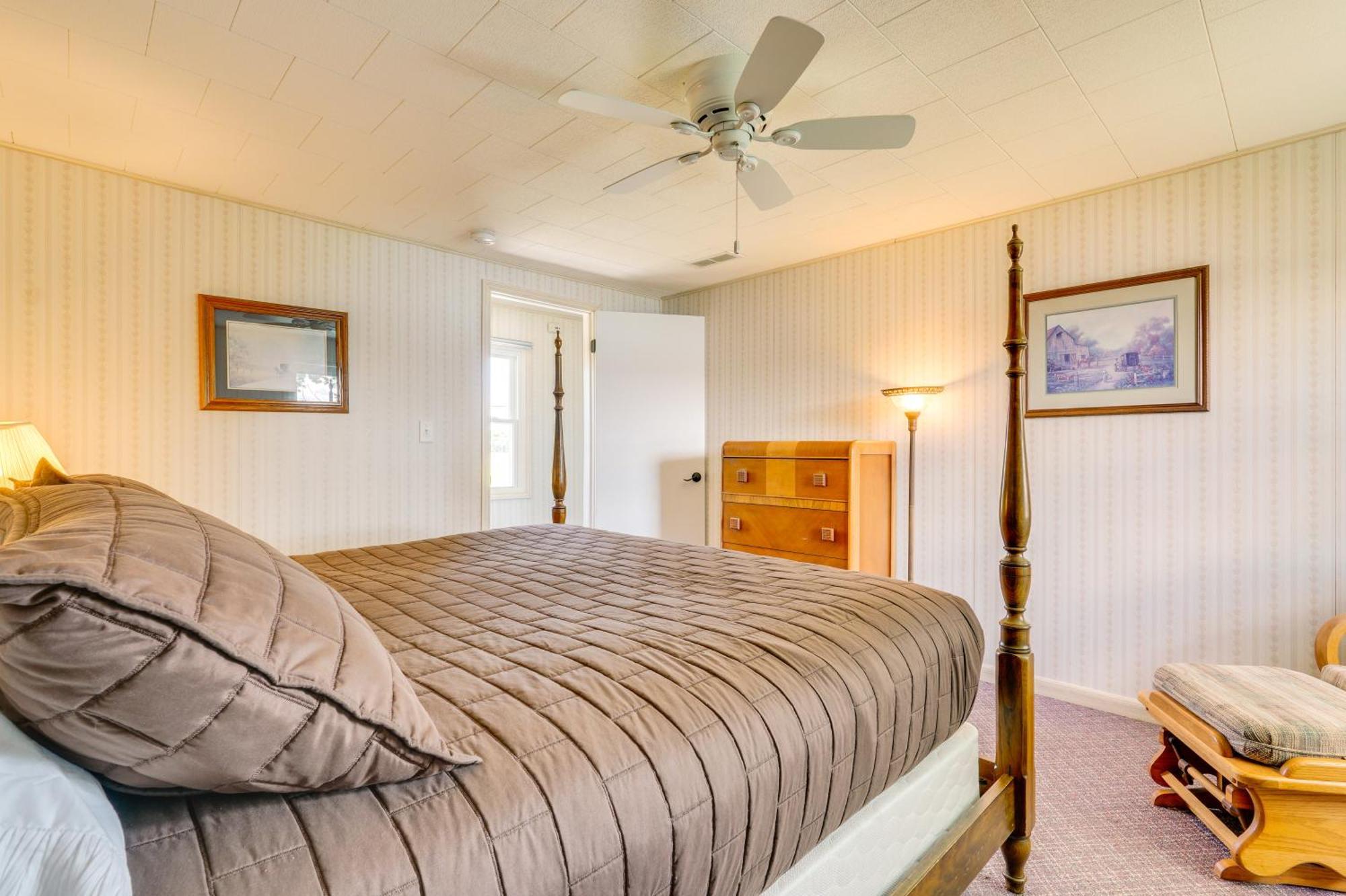 Howe Retreat With Fire Pit And Private Boat Dock! מראה חיצוני תמונה